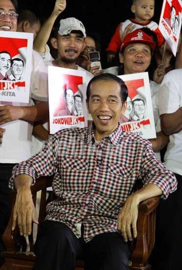Janji Jokowi Tangani Listrik dan Subsidi BBM di Indonesia