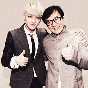 Foto Bareng Jackie Chan, Tao EXO Dikira Miley Cyrus