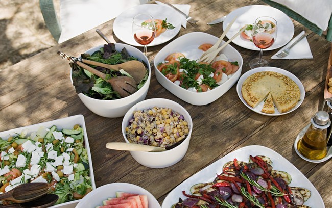 Agar lebih Sehat, Konsumsi Salad Bersama Telur dan Tahu