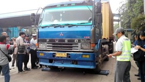 CMNP Minta Pemerintah Tinjau Ulang Waktu Operasi Truk di Tol Dalam Kota