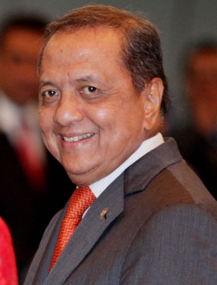 Menperin MS Hidayat Mencicipi Rasanya Tua di Jalan