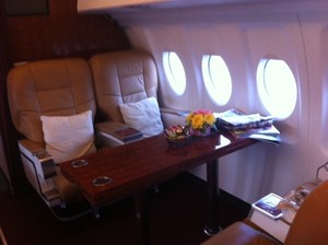 Menengok Pesawat Fokker F-100 yang Ditumpangi Prabowo Saat Kampanye