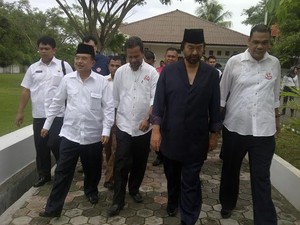 JK Ziarah ke Makam Tanpa Nama Korban Tsunami Aceh