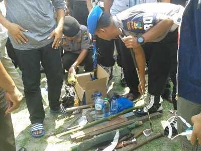 Jelang Laga Persegres Vs Arema, Polres Lamongan Razia Suporter Arema