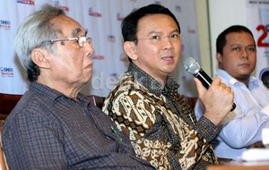Ahok: Yang Nggak Mau Pakai e-Ticket, Nggak Usah Pakai TransJ