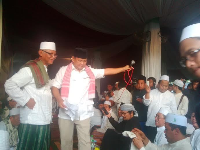 Para Kiai NU Minta Prabowo Tak Kembalikan Indonesia ke Masa Orba