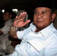 Prabowo Temui Kelompok Tani dan Nelayan di Malang