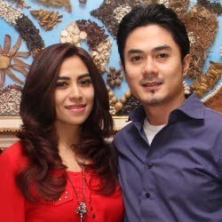 Cinta Penelope: Suami Saya Ganteng Banget Loh!