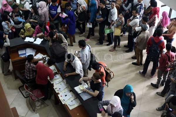 Daftar Jadi Calon PNS Kini Tak Perlu Pakai Surat Kelakuan Baik