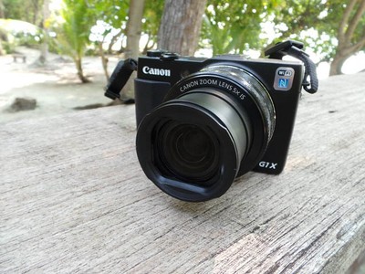Canon G1X Mark II: Kamera Saku Profesional