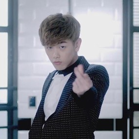 Eric Nam Ingin Gabung dengan EXO