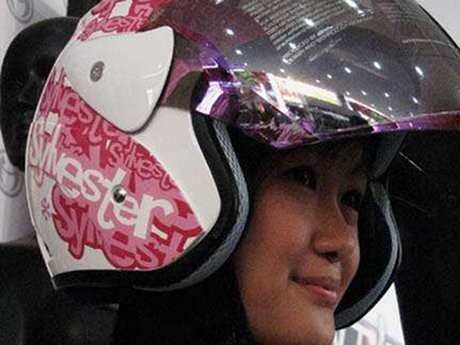 Banjir Helm Murah di Jakarta Fair