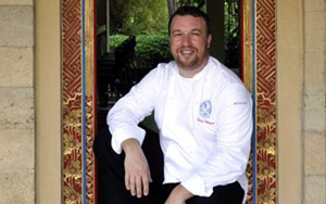 Chris Salans Jatuh Hati pada Rendang, Tempe, dan Jengkol