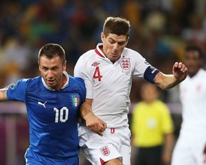 Hodgson Janjikan Inggris Tampil Menyerang dan Bikin Italia Bingung