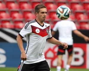 Lahm Nikmati Harapan Tinggi yang Dipikul Jerman