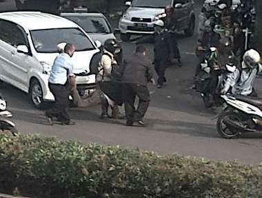 Kecelakaan Antar Sepeda Motor di Kuningan, 1 Orang Tidak Sadarkan Diri