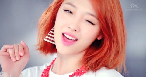 Penyebar Rumor Kehamilan Sulli f(x) Siswi SMA