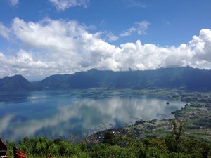 Asyik, Maninjau Akan Punya Jalan Raya Keliling Danau