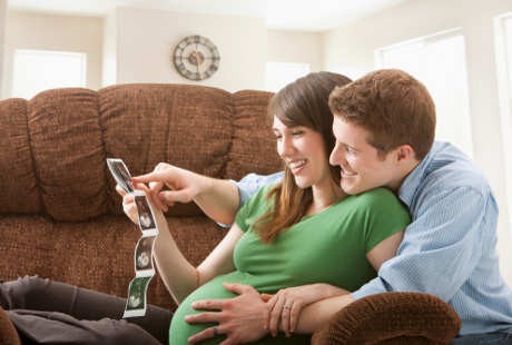 Selain Melihat Jenis Kelamin, Apa Manfaat Lain Melakukan Pemeriksaan USG Janin