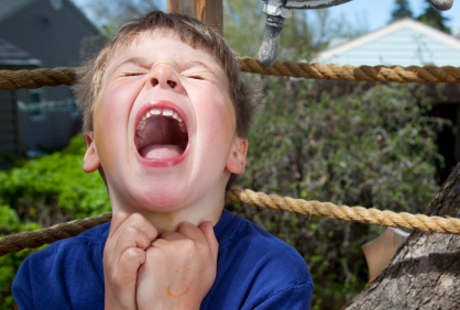 Kurang Kasih Sayang Bisa Bikin Anak Tantrum Ketika Marah dan Kesal