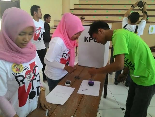 Halo Para Capres! Ada 53 Juta Pemilih Muda yang Melek Media Sosial