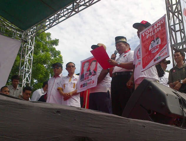 Ratusan Pengemudi Bentor di Gorontalo Deklarasi Dukung Jokowi-JK