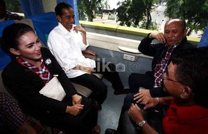 Timses Jokowi-JK Akan Laporkan Pembuat Tabloid Obor ke Polisi