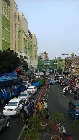 Tanah Abang Marak PKL dan Parkir Liar, Razia Besar-besaran Digelar