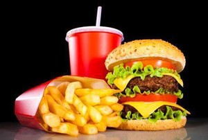 Di Usia Balita Anak Paling Paham Mana Produk Makanan yang Sehat dan Tidak