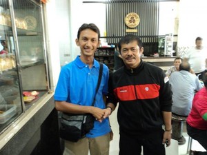 Minum Kopi Aceh Bersama Pelatih Timnas U-19
