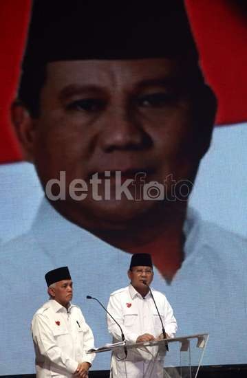 Hari Ini Prabowo-Hatta Akan Simulasi Debat Dengan Timses