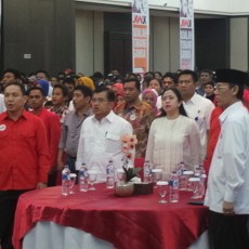 Puan: Black Campaign Jangan Dilawan, Tunjukkan Prestasi Jokowi-JK