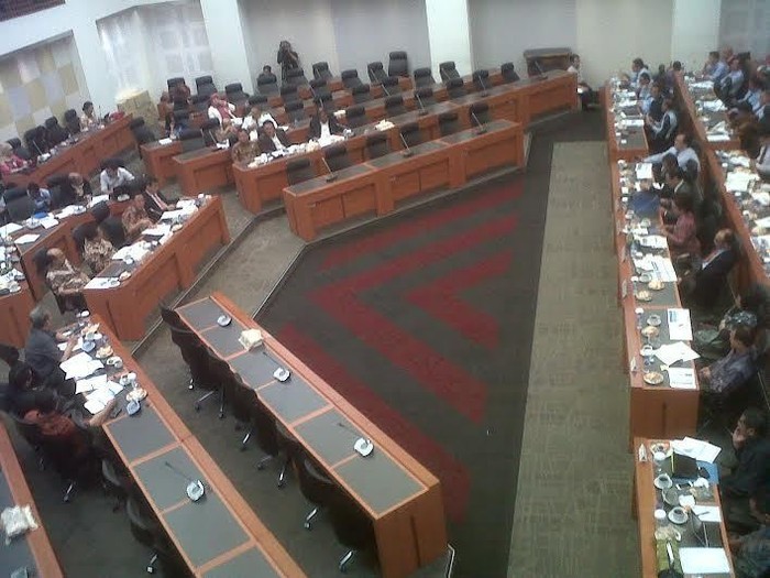 Rapat Tengah Malam, Pemerintah-DPR Naikkan Anggaran 2014 Jadi Rp 1.876 Triliun