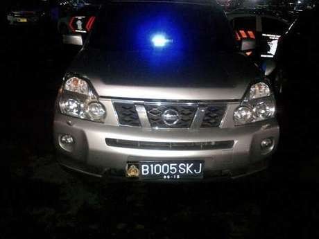 Pengemudi Mobil Berotator dan Sirine: Saya Belinya di Online Shop