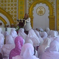 Pesan Wali Kota Risma Bagi Warga Surabaya Menghadapi Pilpres