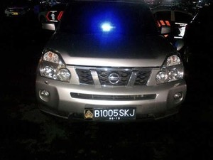 Hukuman Bagi Pemakai Rotator yang Sok Hebat: Denda Besar Sampai Kerja Sosial di Jalan