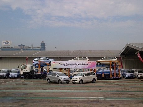 5.000 Unit Toyota Avanza Dikirim ke Timur Tengah