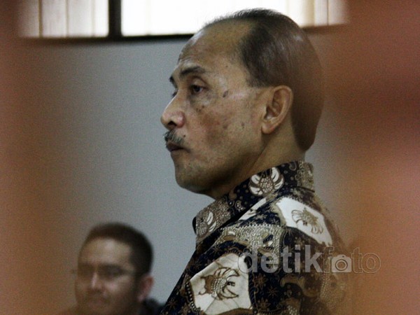 Budi Mulya Dituntut 17 Tahun Penjara