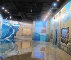 Di Museum Ini, Anda Bisa Naik Karpet Terbang dan Jadi Peselancar Handal