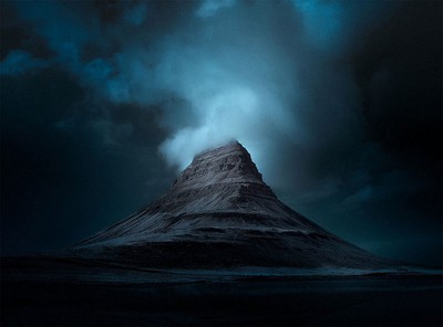 Menakjubkan! Blue Iceland Lewat Teknik Infrared