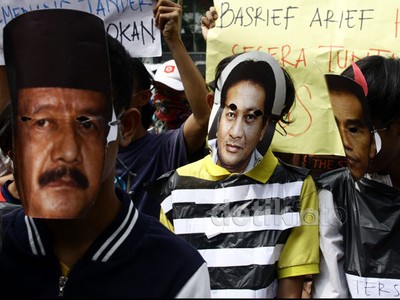 Aksi Desak Kejagung Periksa Jokowi