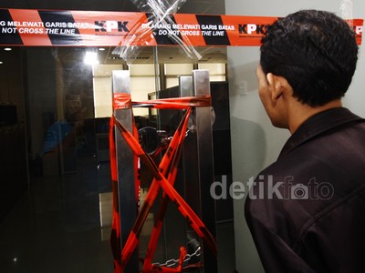 KPK Segel Beberapa Ruangan di Kementerian PDT