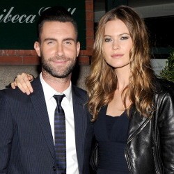 Minta Izin Ayah Behati Prinsloo untuk Menikah, Adam Levine Tegang