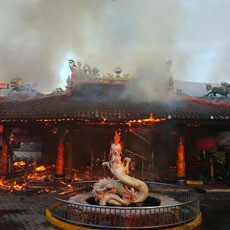 Klenteng Hoo Tong Bio Terbakar, Bupati Anas: Revitalisasi Segera Dilakukan