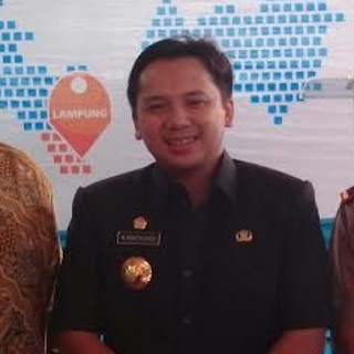 Gubernur Ini Bandingkan Petani dan Konglomerat yang Pinjam Uang di Bank