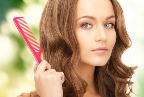 5 Langkah Menggunakan Sisir Khusus Kutu Rambut