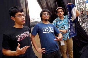 Incoming: Tokyolite, Cahaya Pop Funk Kota Hujan