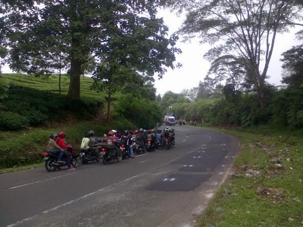 Antara Mitos dan Logika di Tanjakan Maut si Emen