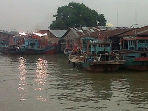 Pelabuhan Tanjung Balai, Jembatan Indonesia-Malaysia di Tengah Pelabuhan Tikus