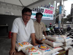 Rukmindo Buka Pasar Murah Jokowi-JK di Warung Buncit